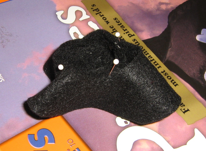 Pinning the brim to the crown