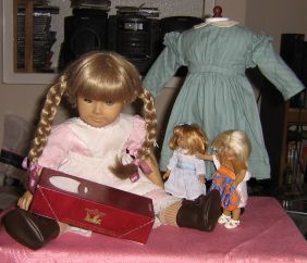 Mini doll
